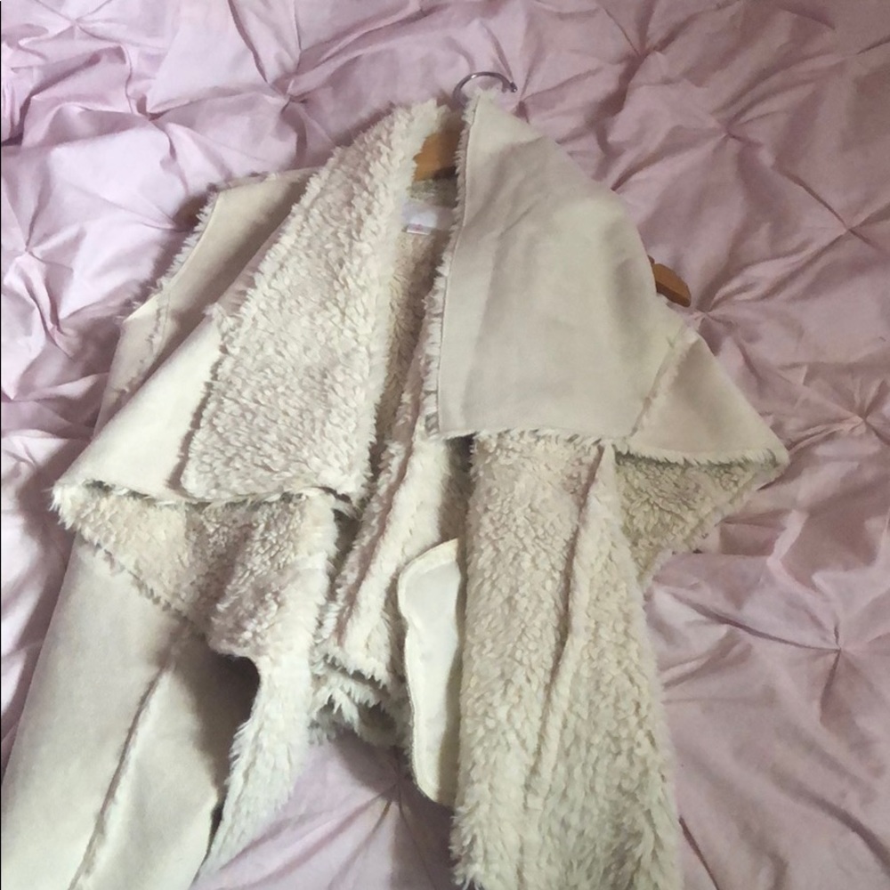 Cream fur vest